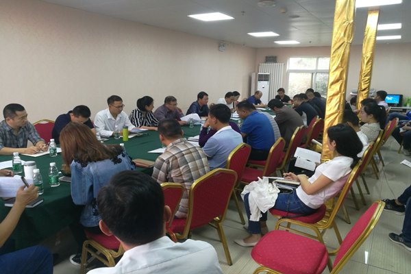 华体会官方端网站登录入口-华体会(中国)
召开西站路道路工程结算审计动员大会
